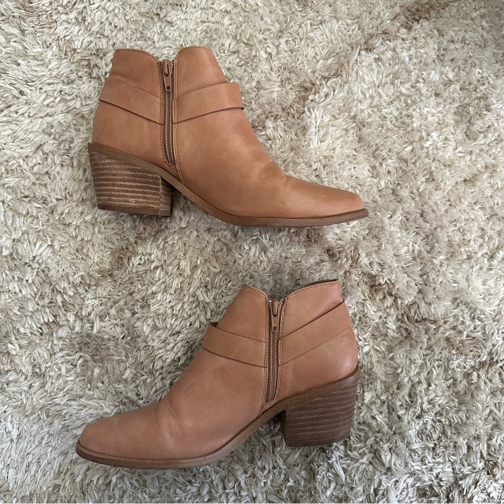 Dolce Vita Tan Ankle Boots